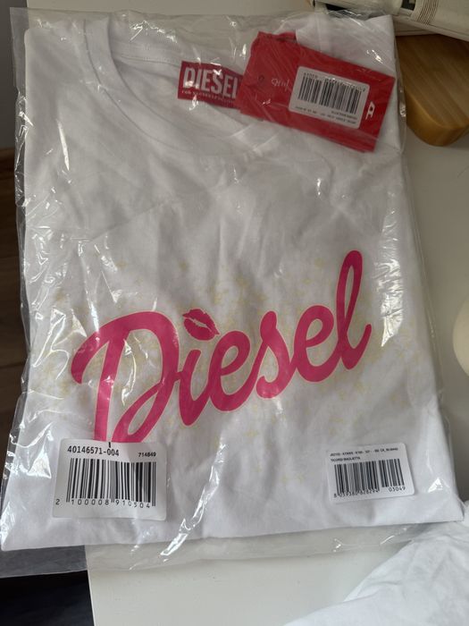 Оригинална тениска Diesel с етикет!