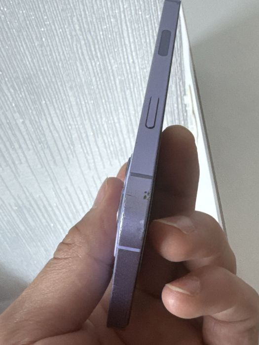 Продам iphone 12 64gb