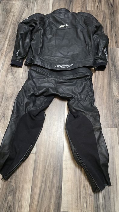 Echipament moto piele  RST din 2 buc, marime mare 62