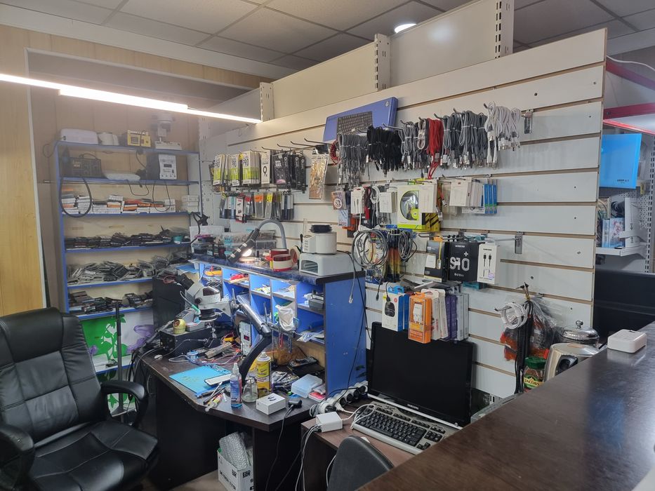 Ремонт телефонов и планшетов.