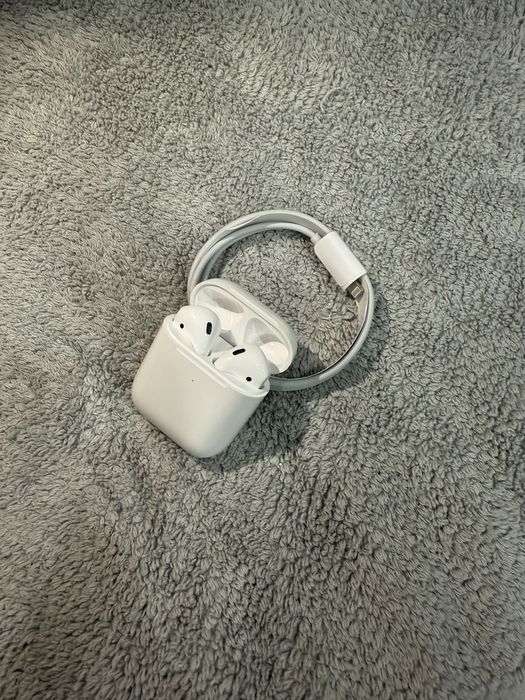 AirPods 2 наушники