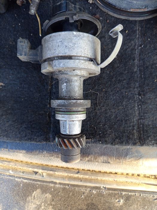 Клапан холостого хода ДВС 2е пассат