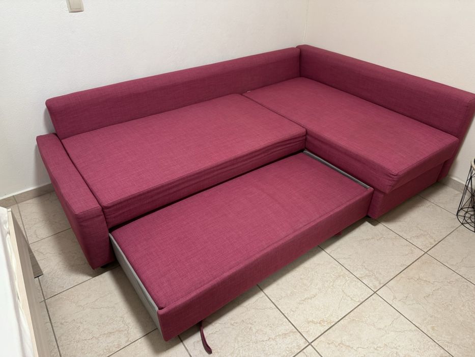 Ъглов разтегаем диван