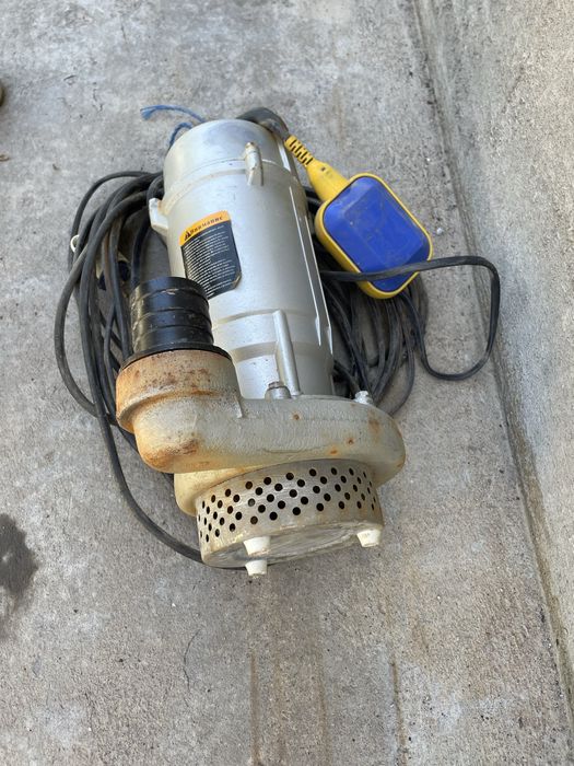 Глубинный насос