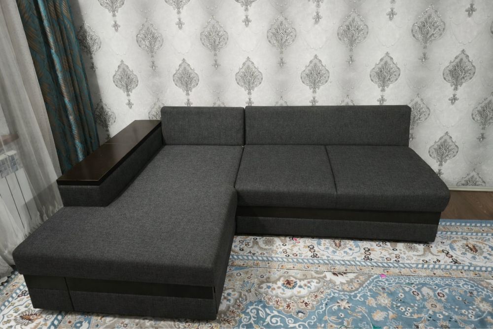 Продам угловой диван