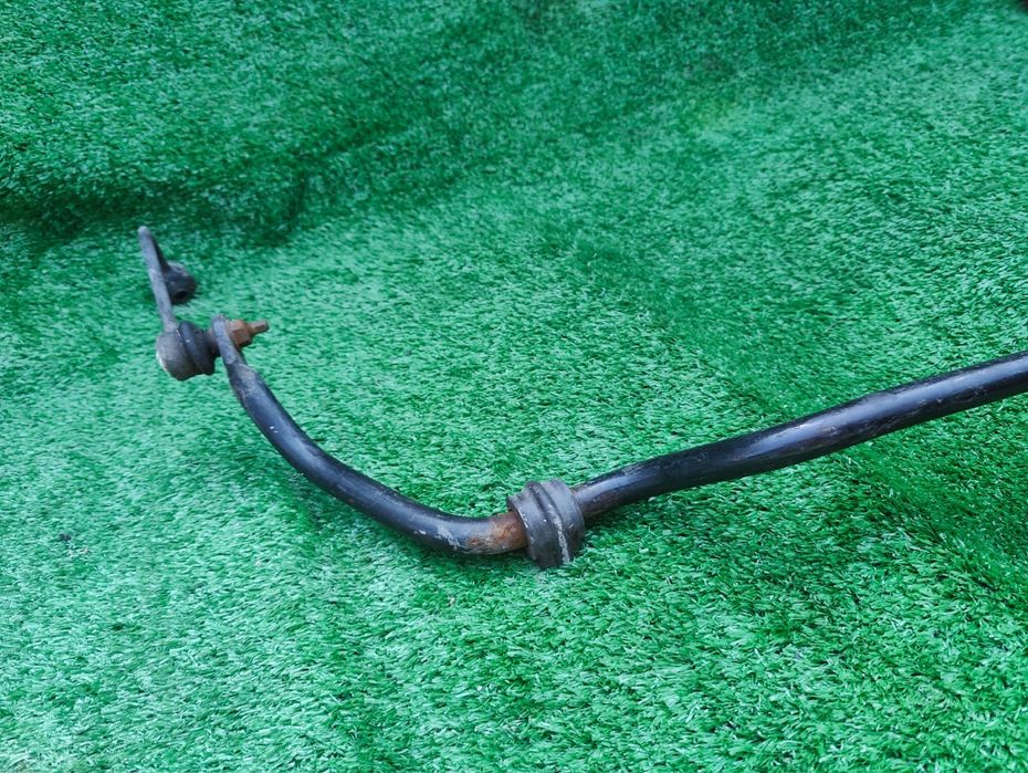 Задний стабилизатор Ауди ТТ Audi TT