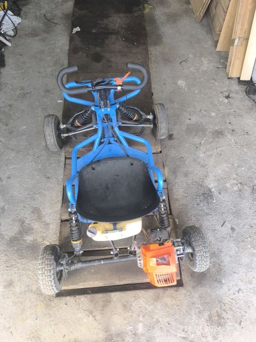 Продам бензиновый картинг 85куб