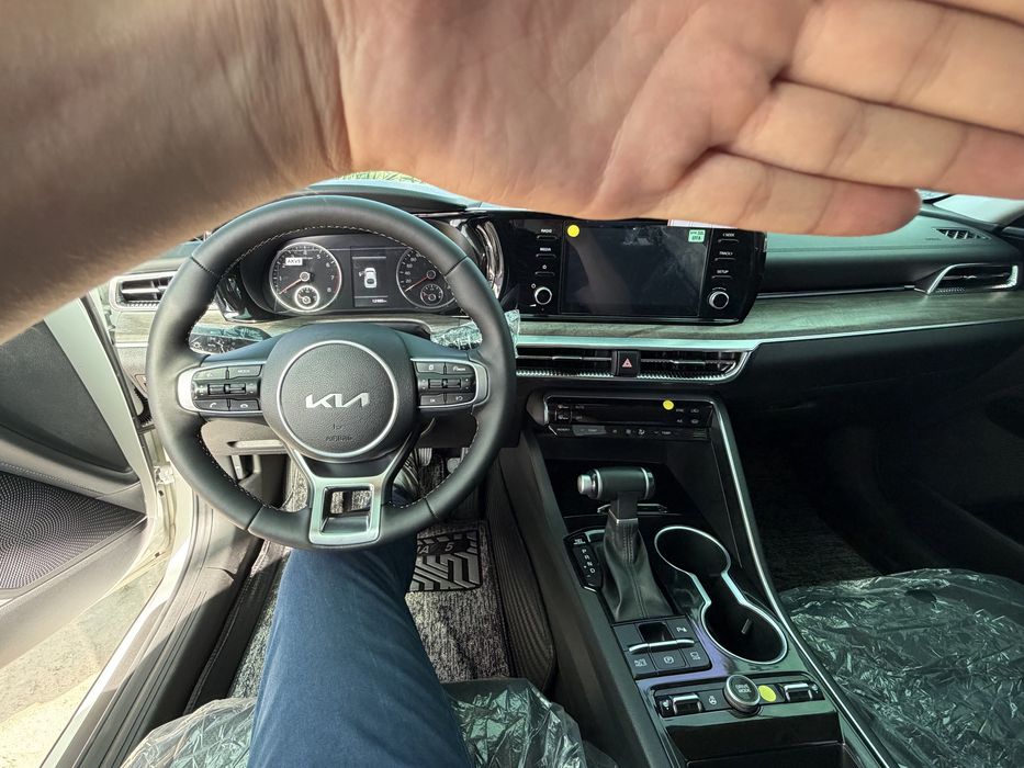 Kia K5 2023 tozza