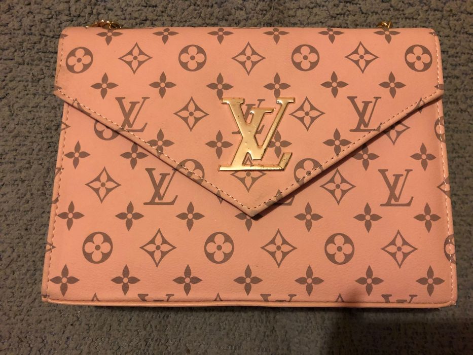 Дамска чанта