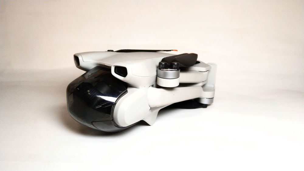 DJI Mini 3 квадрокоптер