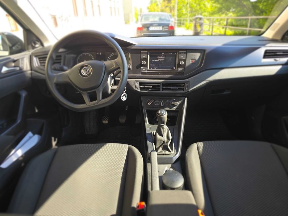 Volkswagen Polo 1.0 , benzina ,E6,  model 2021