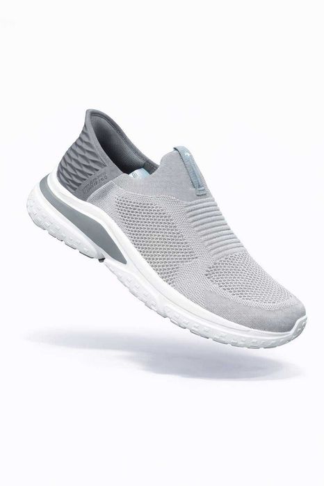 Кроссовки Skechers Slip-ins Ultra Flex, размеры от 40 до 45.