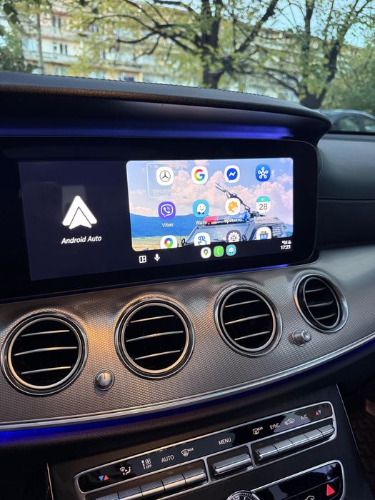 Активиране на CarPlay/Andorid Auto на Mercedes-Benz
