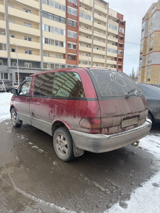 Продам Toyota Previa