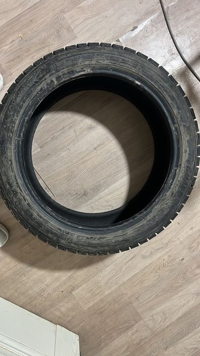 Зимние шины 255/45/20