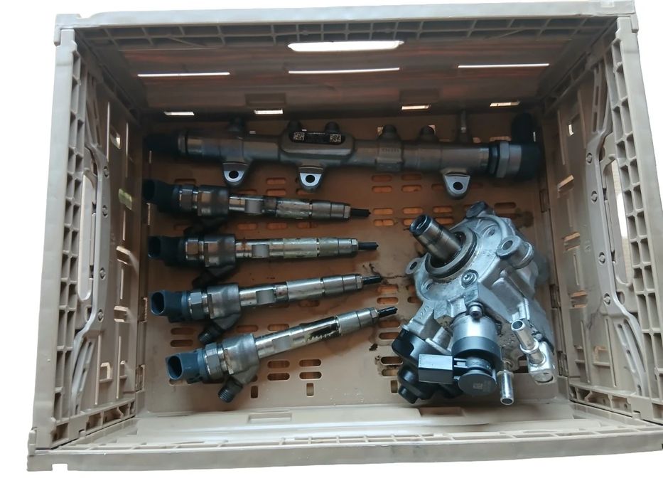 Set/Kit De Injectie Combustibil Bmw X3 Ii F25 2.0D B47 0445110743