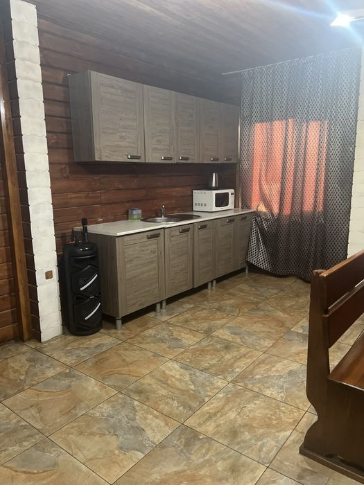 Коттедж с баней и бассейном