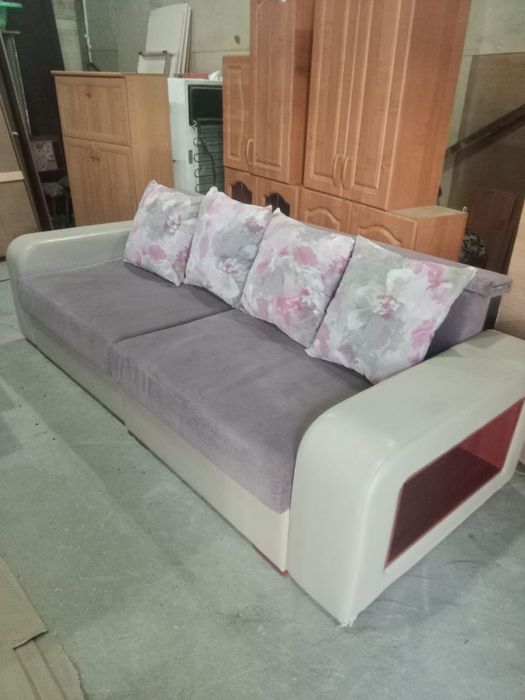Диван доставка. ..