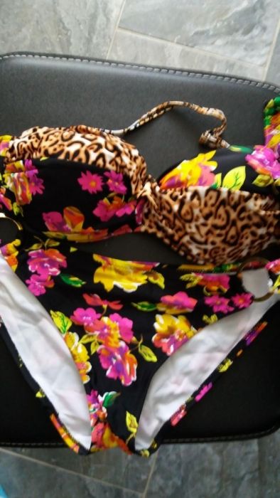 Costum de baie imprimeu animal print leopard floral model A