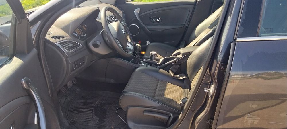 Renault megan  an 2012