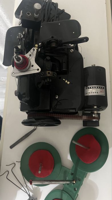 Продам оверлог.              .          .             .            .