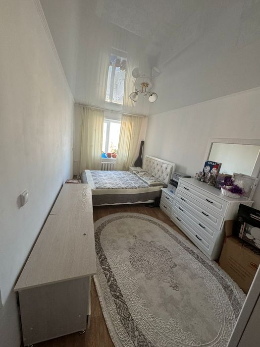 3 бөлмелі 5-ші қабатта сатылады.