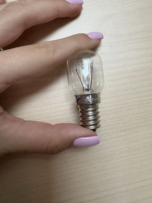 Lampa pentru aromaterapie + ceara parfumta