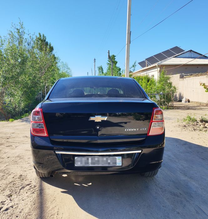 Chevrolet Cobalt 2023 — 3