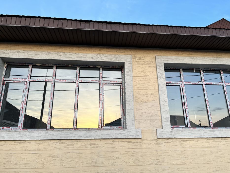 Пластик терезелер