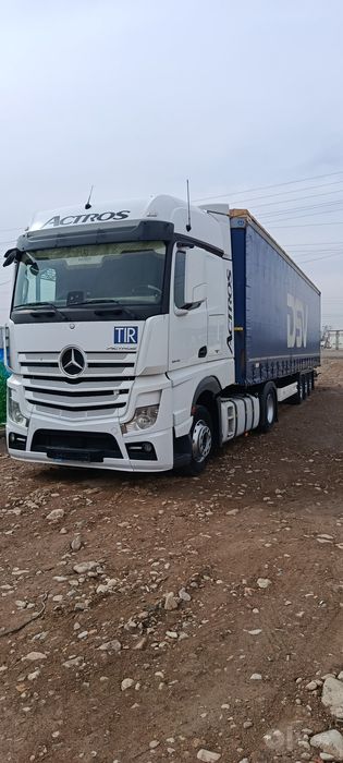 Mersedes BENS aktros