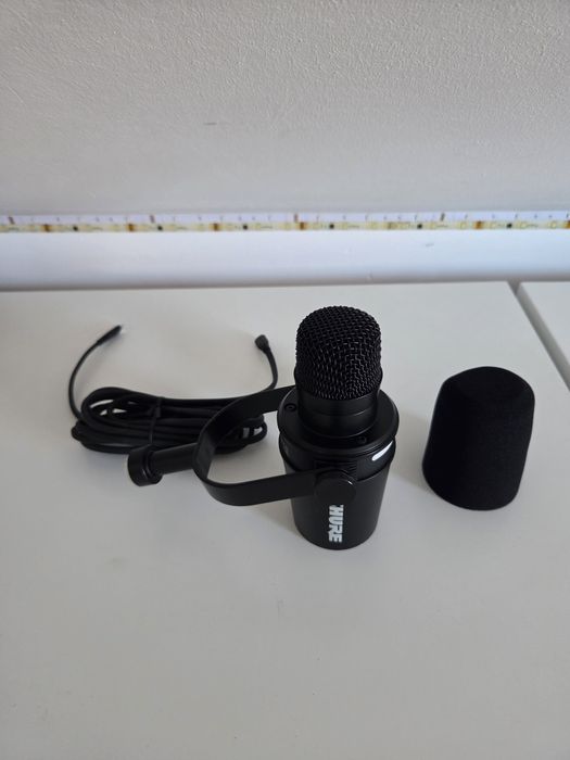 Shure MV7+ USB-C & XLR