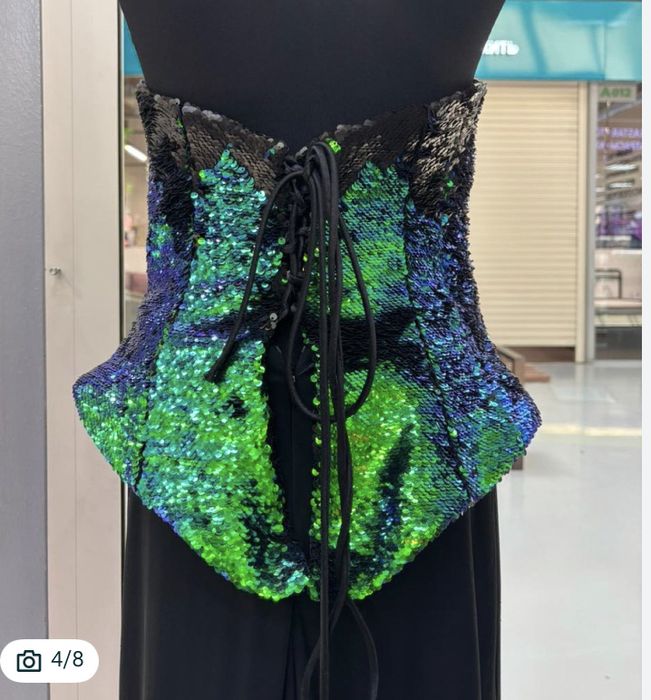 Женская платье  шикарное