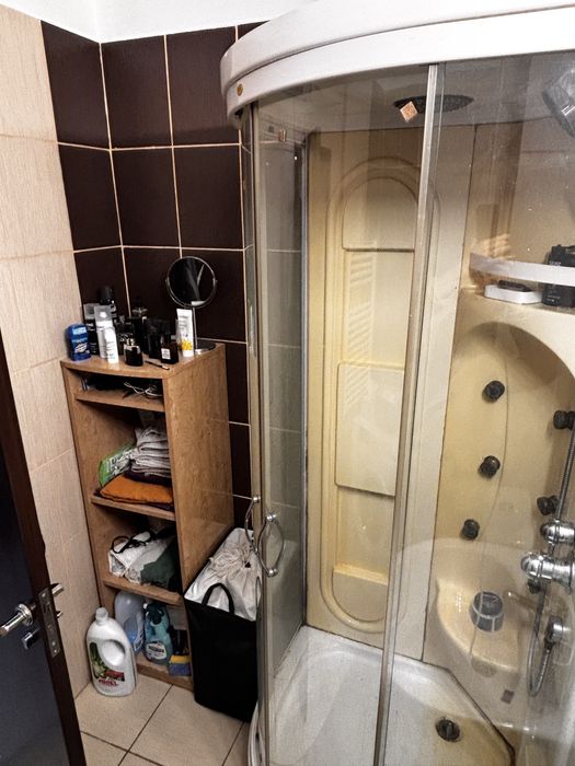 Garsoniera decomandata