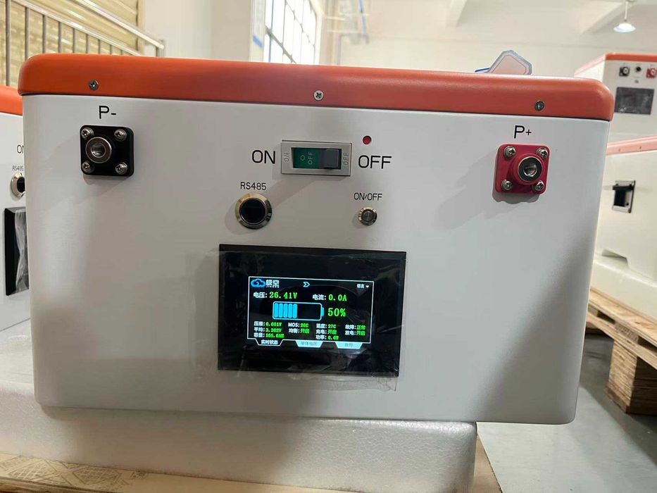 Baterie Lithium acumulator 24 v 330Ah 8,5 KW LifePo4 cu sistem de incalzire
