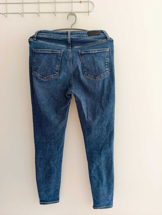 Продам женские брюки джинсы