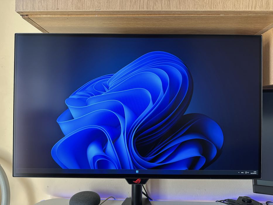 Asus ROG Swift OLED (PG27AQDM)