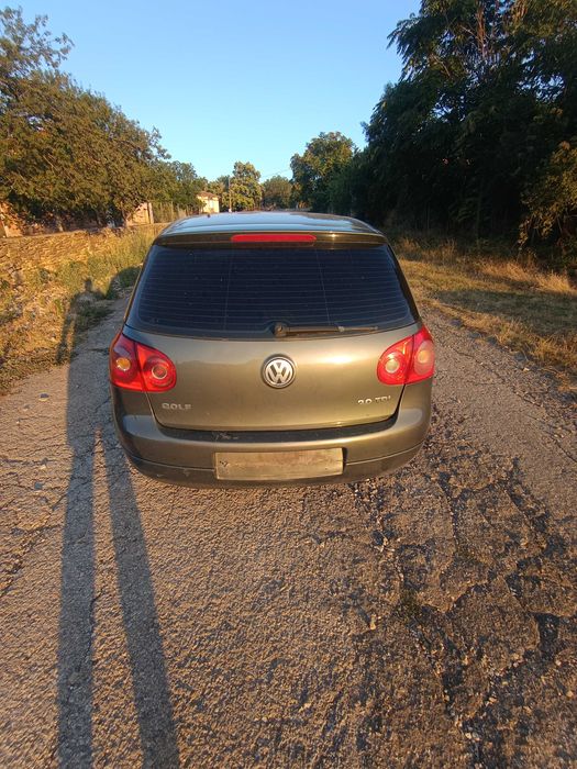 НА ЧАСТИ WV golf 5 2.0 tdi 140hp 6 скорости