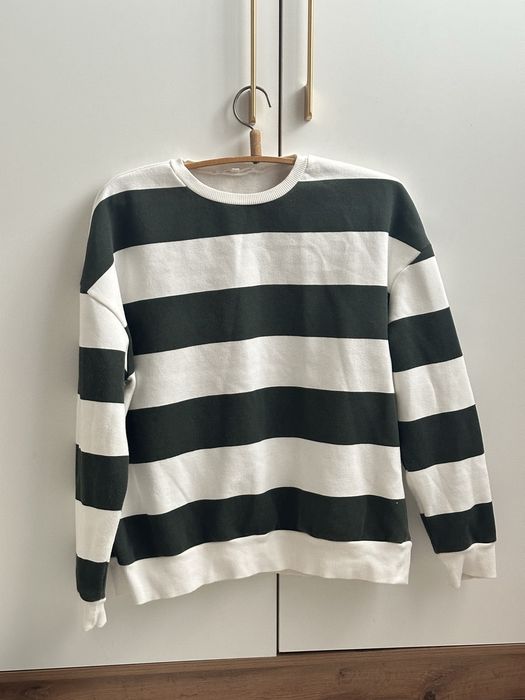 Все по 3000. Базовое черное худи оверсайз