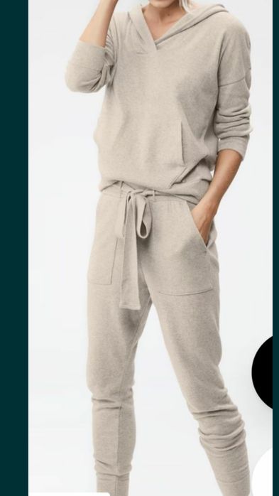 Costum LeGer,casmir si lana,nou cu eticheta,superb!