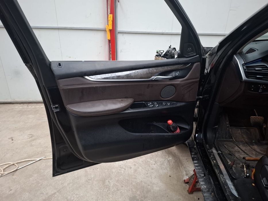 Interior BMW X5 F15 2015