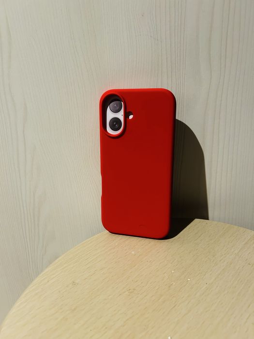 Vand Huse iphone 16, calitate premium, noi