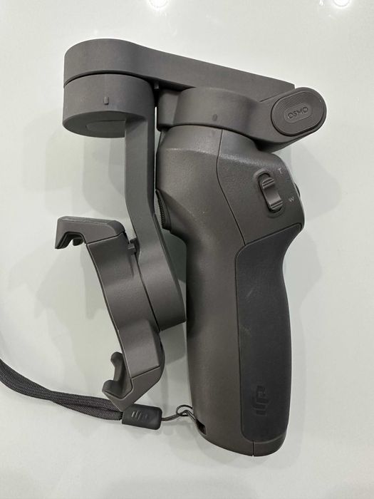 Стабилизатор для телефона dji osmo mobile 3