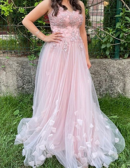 Официална рокля размер С/М