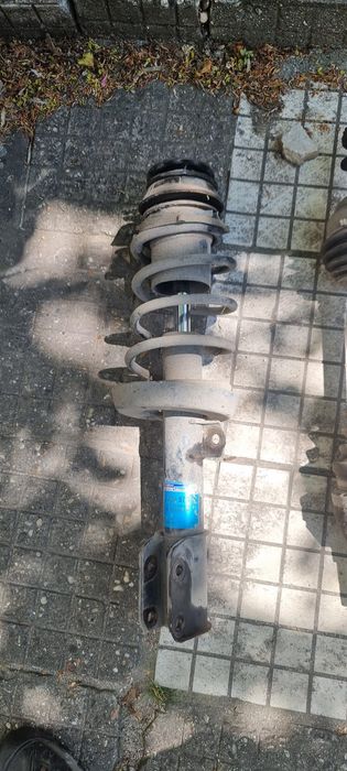 Макферсони, пружини, амортисьори Astra G