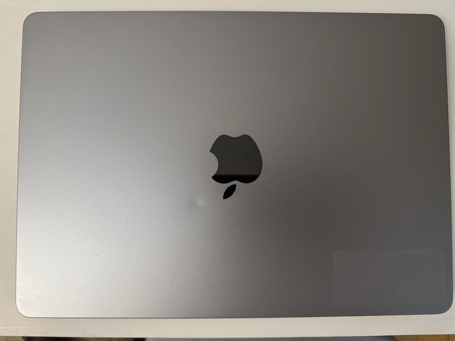 Macbook Air, m3, 2024