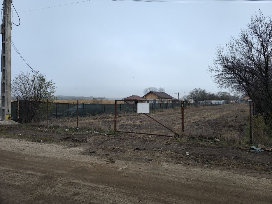 Teren intravilan 1250mp (zona Duzi)