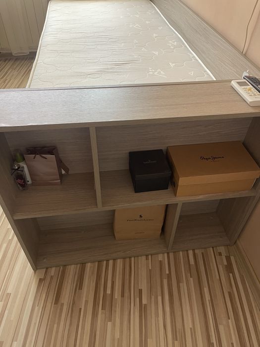 Легло на две нива