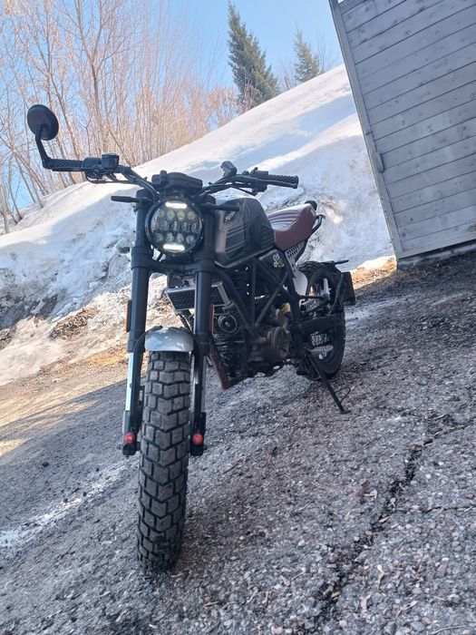 Продаю мотоцикл MINSK SCR 250