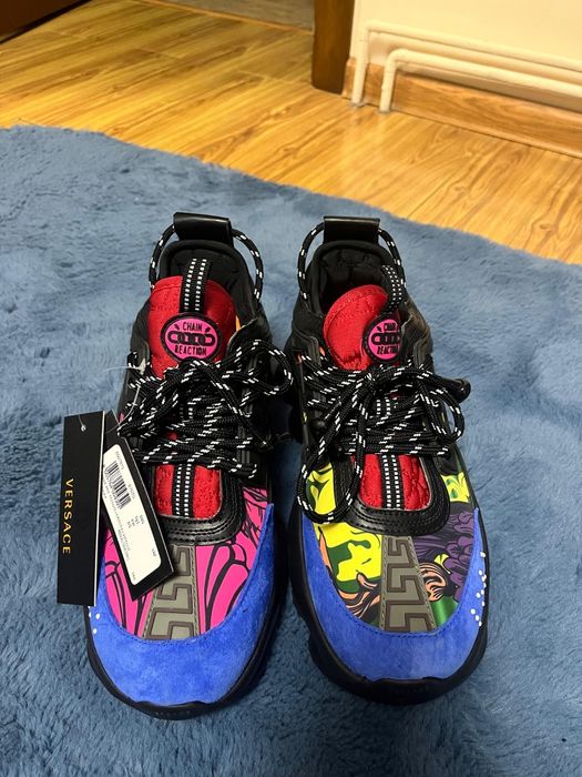 Versace Chain reaction