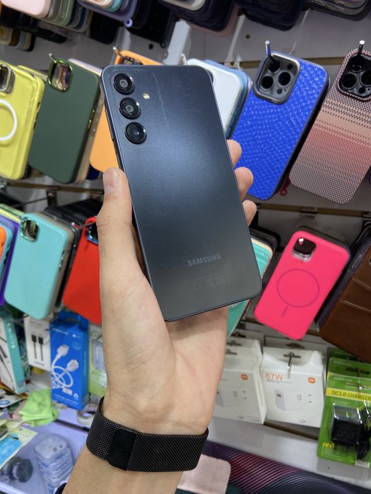 Samsung A16 6/128 ideal